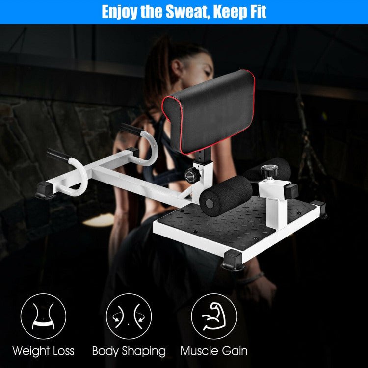 Appareil de musculation tout-en-un haut de gamme pour un usage domestique, doté de squats et coussinets antidérapants.