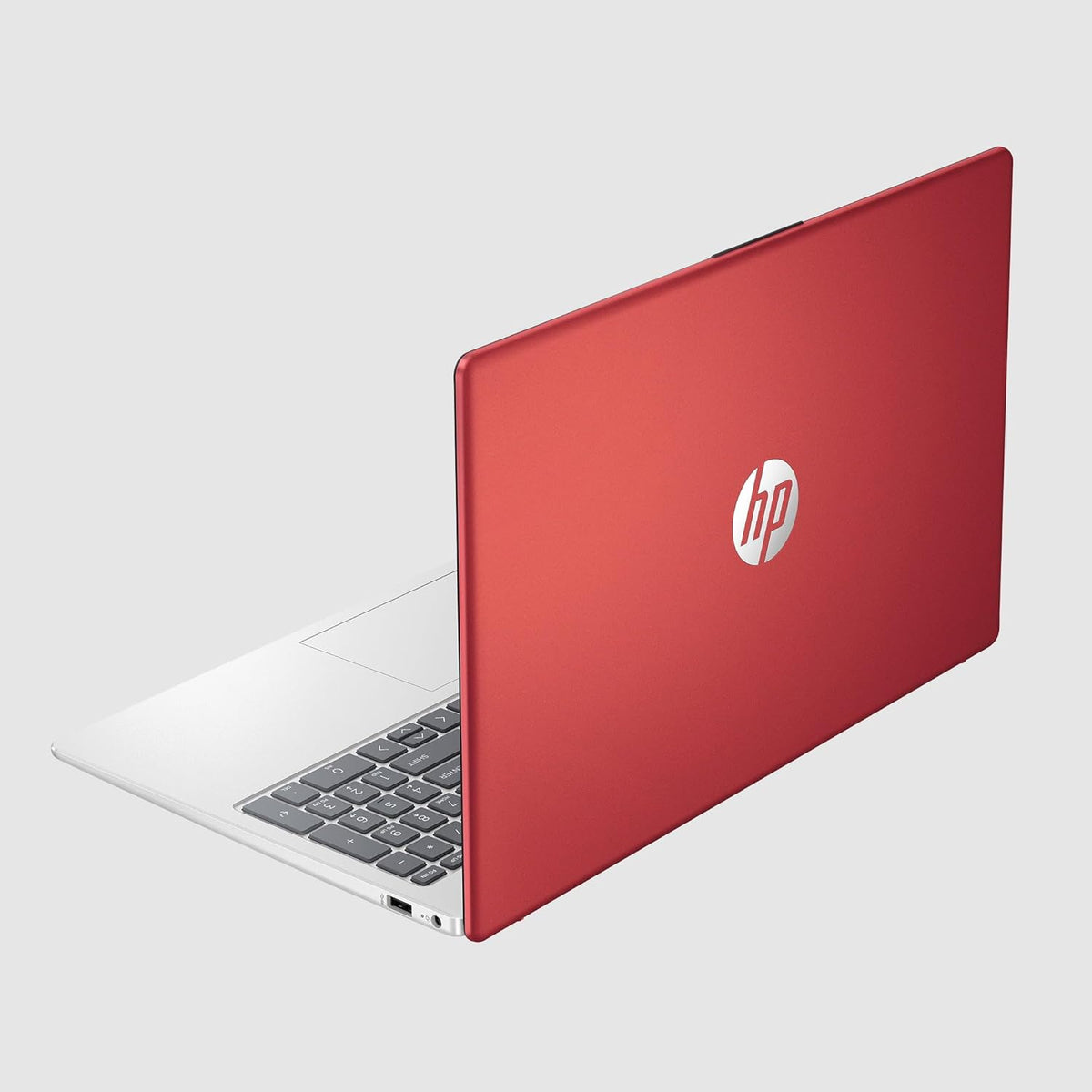 Ordinateur compact portable HP 15,6 pouces, processeur Intel Pentium, 4 Go de RAM, disque dur UFS de 128 Go, rouge écarlate, Windows 11, référence 15-fd0083wm (reconditionné)