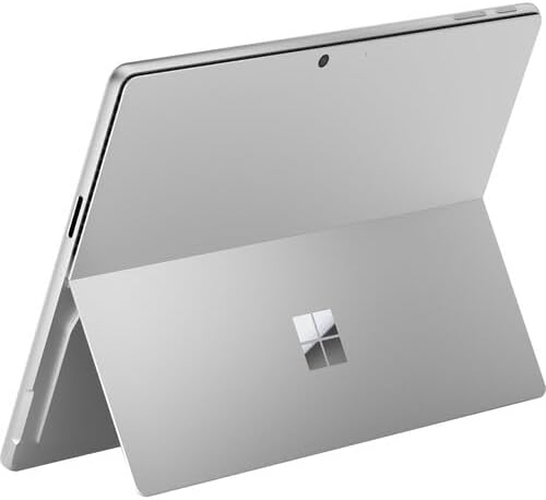 Pack Microsoft Surface Pro 11 : PC 13 Copilot+ avec clavier Pro noir et stylet fin, Tablette tactile IA Snapdragon X Plus, pack essentiel pour Surface Pro 11, 16 Go de RAM, SSD de 512 Go, Windows 11 Professionnel