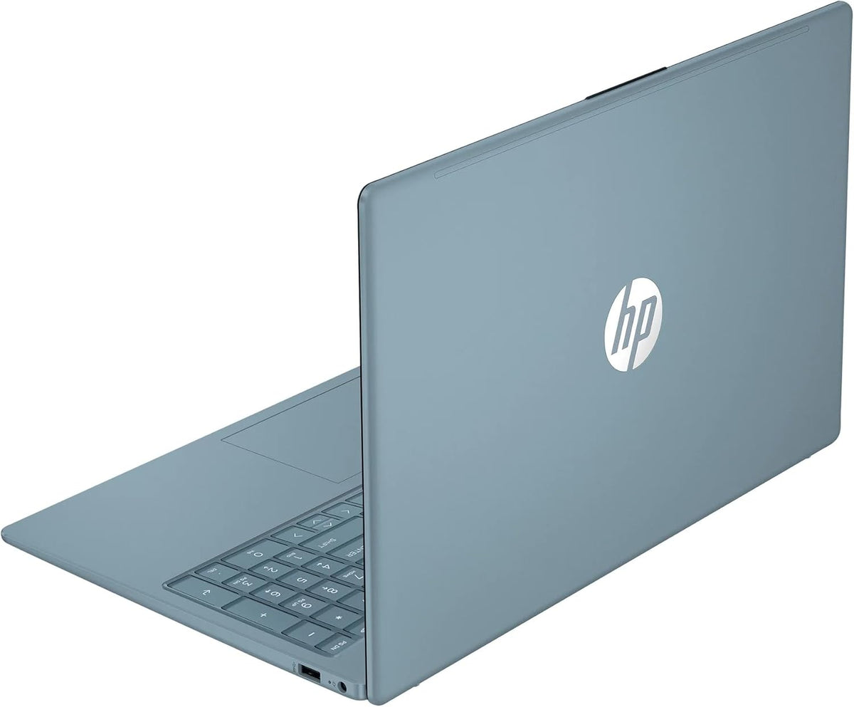 Ordinateur compact portable professionnel HP 15,6 pouces avec Microsoft Office 365, 16 Go de RAM, 128 Go de stockage UFS, processeur Intel quadricœur, Windows 11, écouteurs PLUSERA et hub 8 en 1 inclus, bleu clair de lune