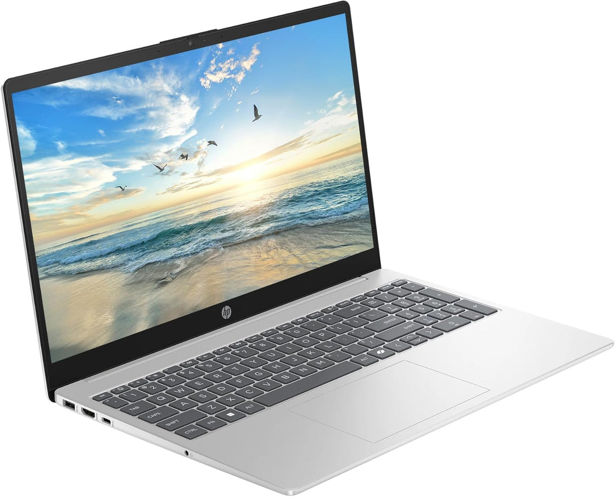 Ordinateur compact portable professionnel HP 15,6 pouces avec Microsoft Office 365 et Copliot AI, processeur Intel quadricœur, Windows 11, écouteurs PLUSERA et hub 8 en 1 inclus, argent naturel (argent naturel, 16 Go de RAM)