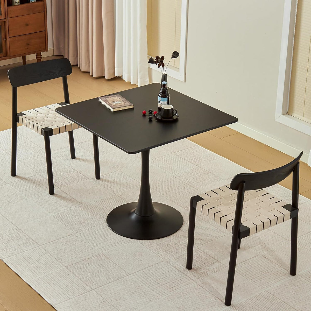 Table de salle à manger carrée, table tulipe de 80 cm dotée de plateau épais et pied en métal, table bistro moderne du milieu du siècle pour cuisine, petits espaces, salon, café (noir)