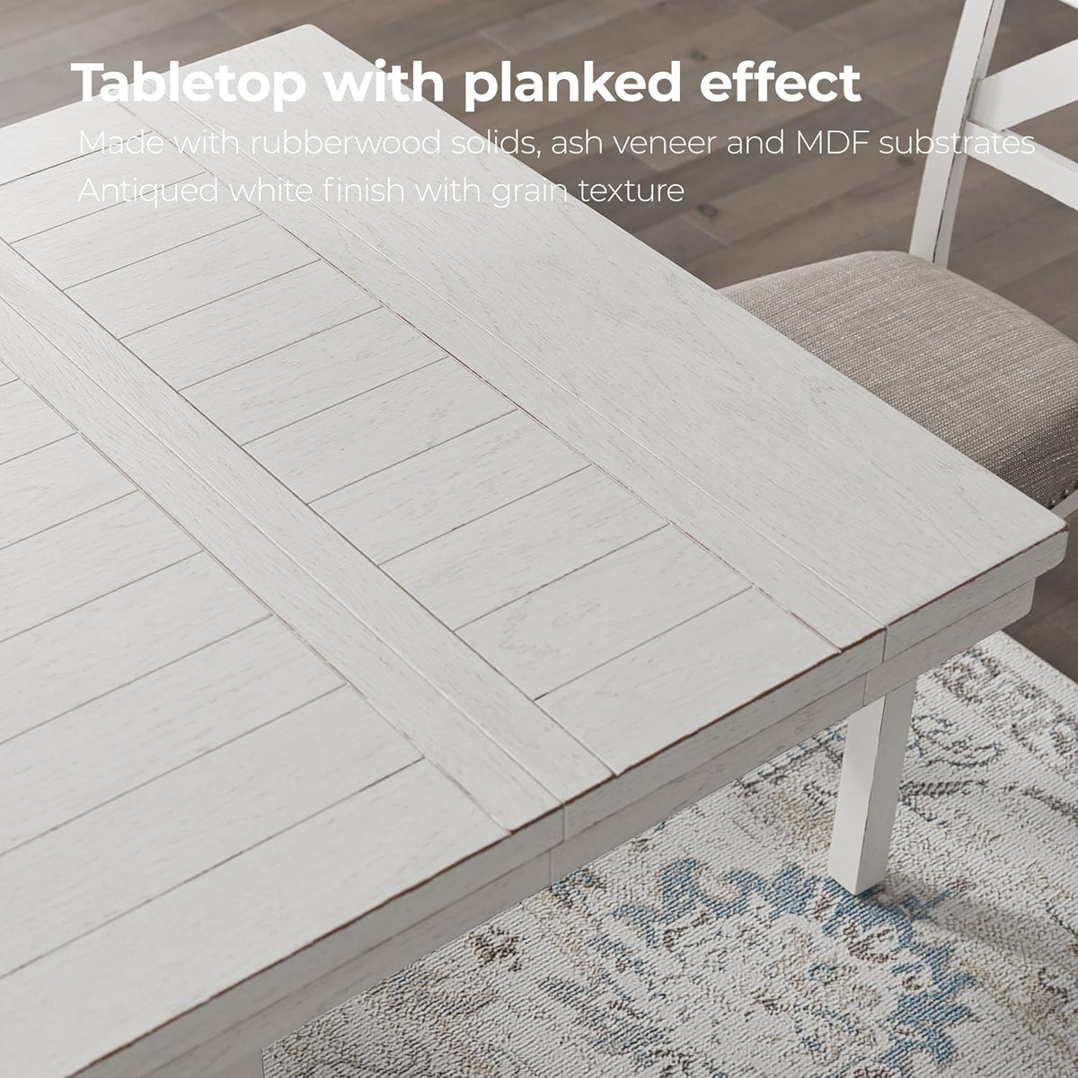 Table de salle à manger extensible Signature Design by Ashley Robbinsdale, style décontracté, dotée de rallonge centrale amovible, piètement à tréteaux, placage frêne, plateau effet planches, 2 rallonges centrales amovibles, 8 couverts, blanc