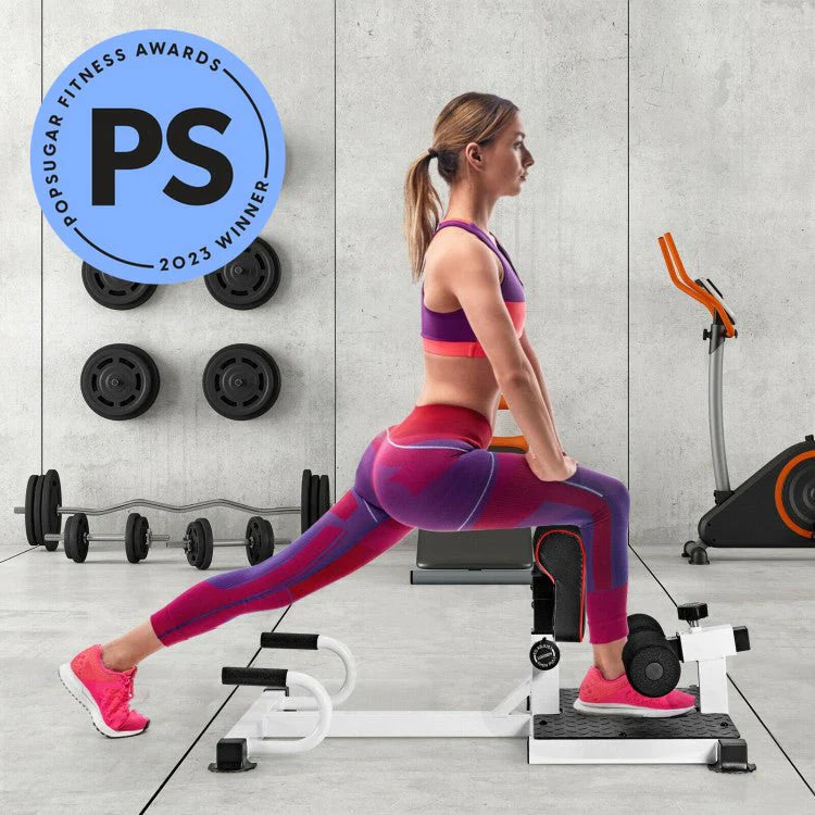 Appareil de musculation tout-en-un haut de gamme pour un usage domestique, doté de squats et coussinets antidérapants.