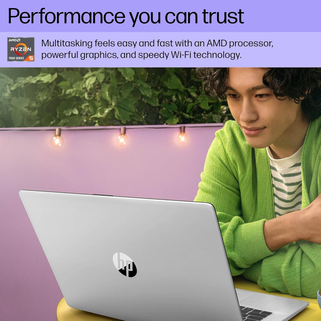 Ordinateur compact portable HP 17,3" tactile avec Office 365 pour le Web | Processeur AMD Ryzen 5 7430U (6 cœurs, 12 threads, jusqu'à 4,3 GHz, plus performant que le Core i7-1355U) | 16 Go de RAM | SSD de 512 Go | Pavé numérique | Sans souris